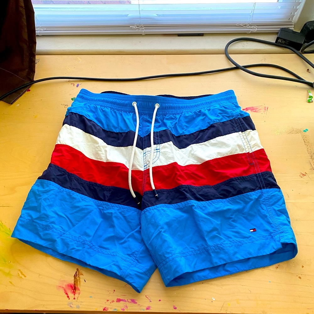 Medium nwot Tommy Hilfiger swim trunks